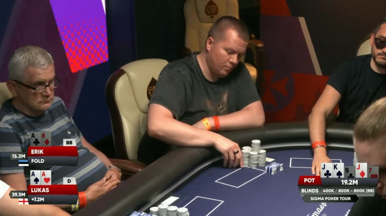 Erik Põlluveer al tavolo finale del €200 SiGMA Special Edition
