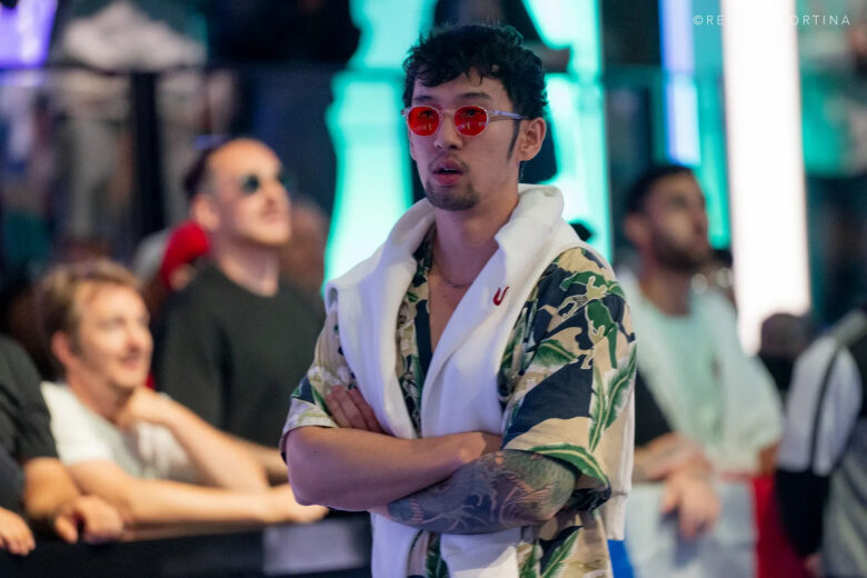Feng, professionista texano, è l'unico finalista ad aver vinto il GPI Mid-Major Player of the Year 2024. Durante il penultimo giorno era short stack, ma raddoppiò contro Trainor.